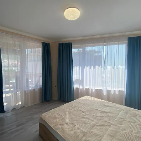 Marina Bay 23 סבטי ולאס